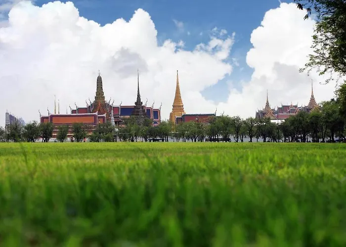 Bangphlat Resort Bangkok
