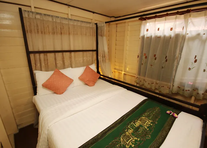 Resort Bangphlat Bangkok