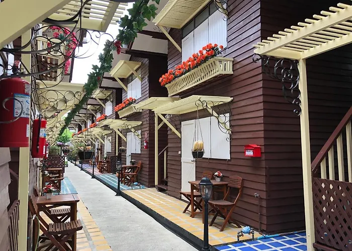 Resort Bangphlat 3*